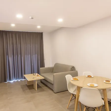 安西亚酒店公寓 圣纳帕