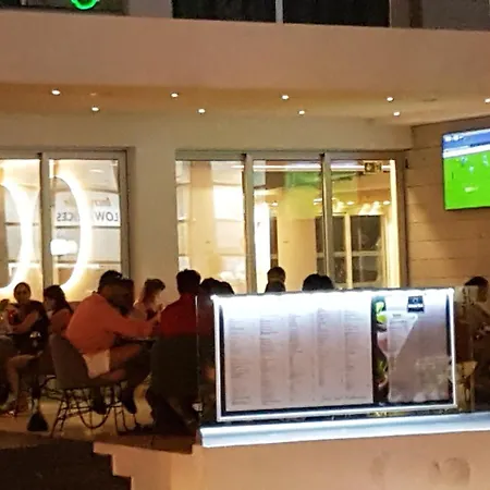 安西亚酒店公寓 3* 圣纳帕